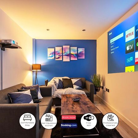 Spacious 1 Bedroom Apartment With 4K Cinema Experience By Green Haven Escapes In Bradford Брадфорт Екстериор снимка